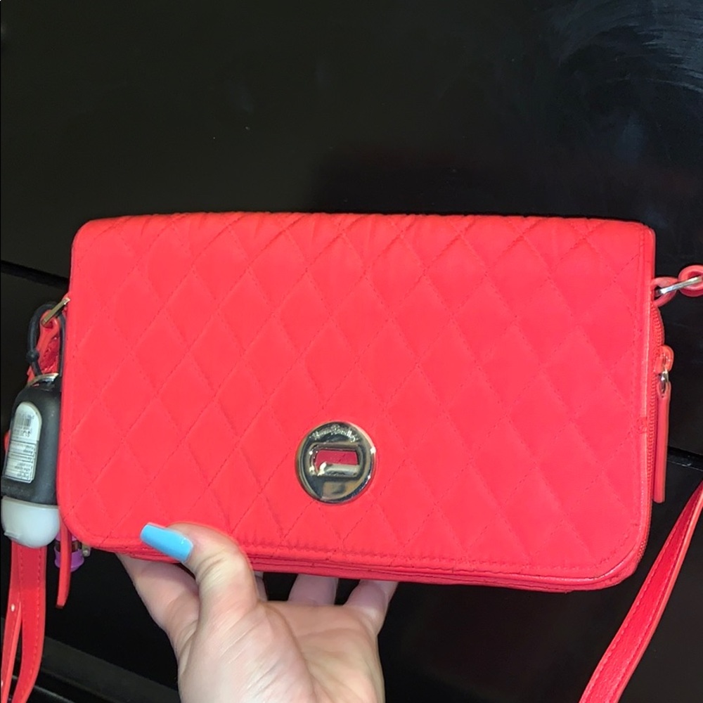 Purse. Barely used.